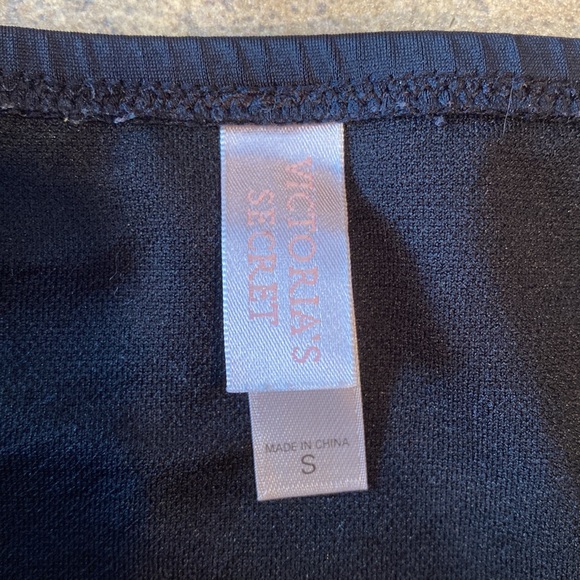 Women’s Victoria’s Secret swim, bikini, bottoms, size small - Picture 3 of 5